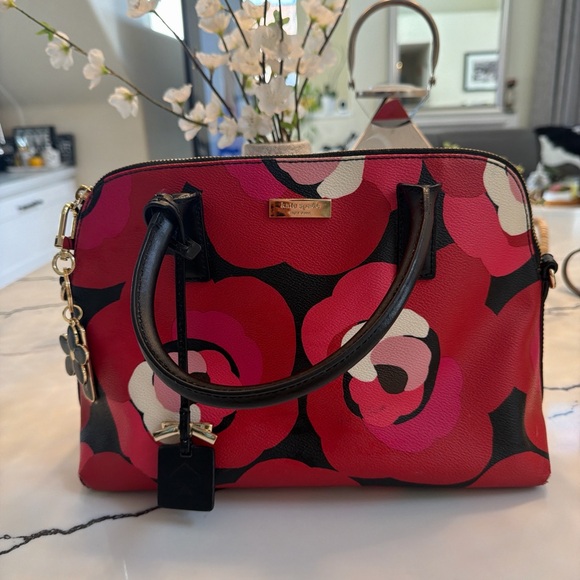 kate spade Handbags - Kate Spade Black and Red Floral Satchel